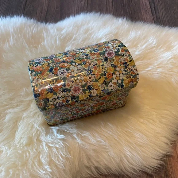 Vintage Daher floral tin ~ England - Picture 6 of 9